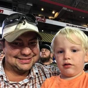 Meet your Posher, Austin